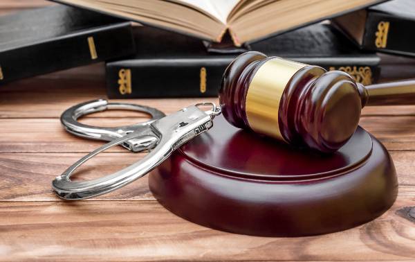 What To Do If You Have A Warrant In South Carolina | Matt Bodman, P.A.
